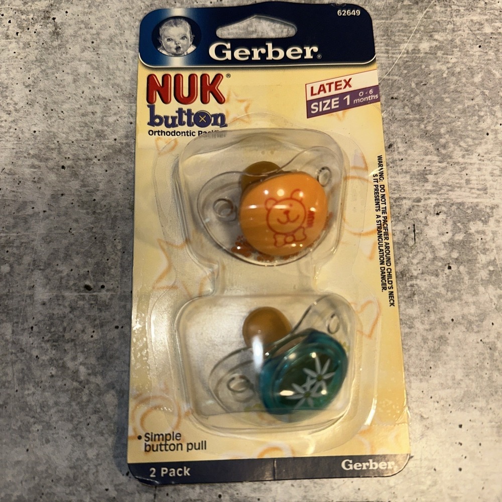 Gerber NUK Orthodontic Button Latex Pacifiers Size 1  Newborn Bear Flower Opened